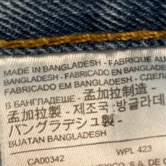 Levis Jeans Mens 36x30 Blue 550 Relaxed Fit Baggy Tapered Light Wash Denim - Picture 14 of 14